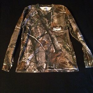 Straub camo pocket long sleeve tee